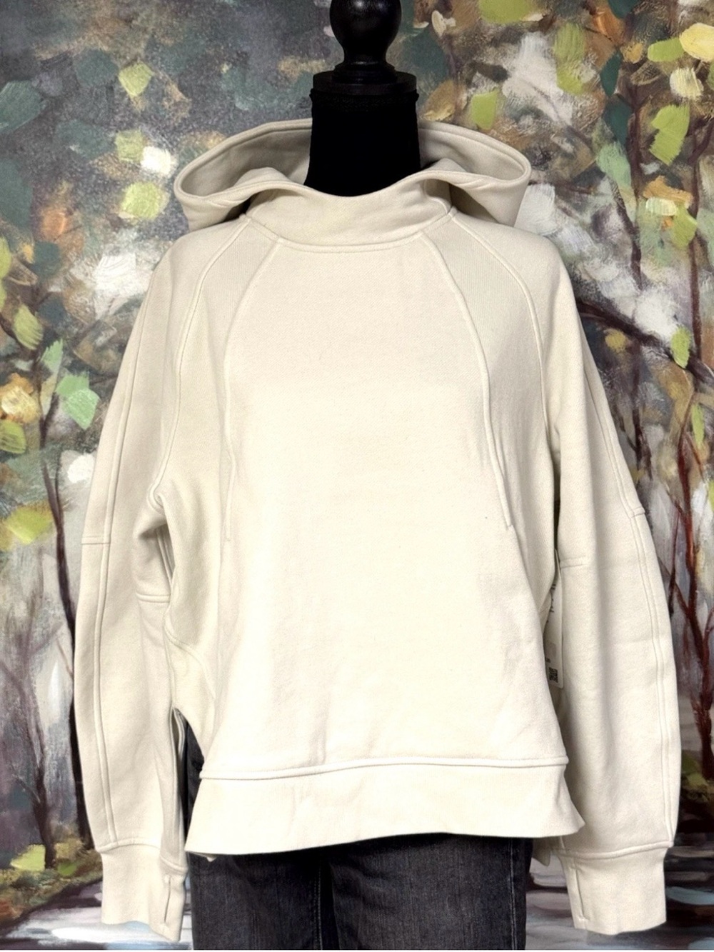 Lululemon Scuba Oversized Side Slit Hoodie Bone XS/S NWT - Picture 3 of 10